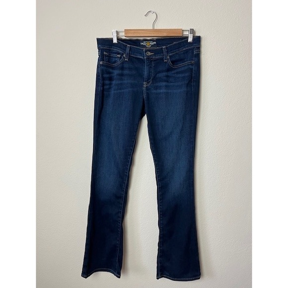 Lucky Brand Jeans Womens 10/30 Charlie Baby Boot Dark Wash Denim Flare Low Rise - Picture 1 of 12